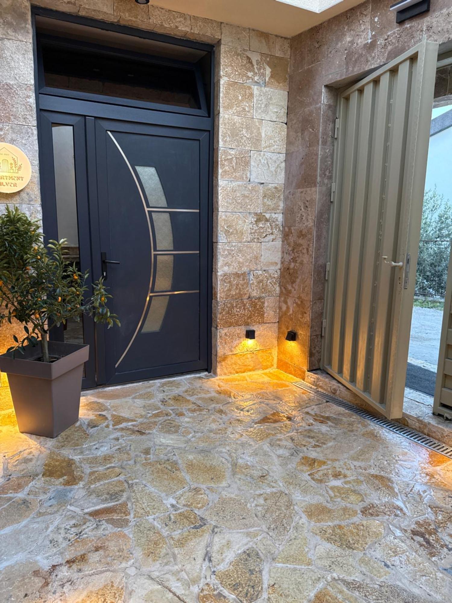 La Vida Apartments Bar Exterior photo